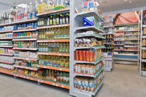 raft pentru magazin alimentar